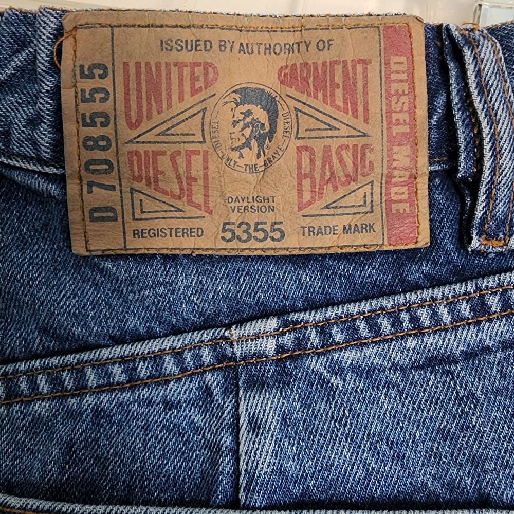 Diesel Jeans - Picture 15 of 16